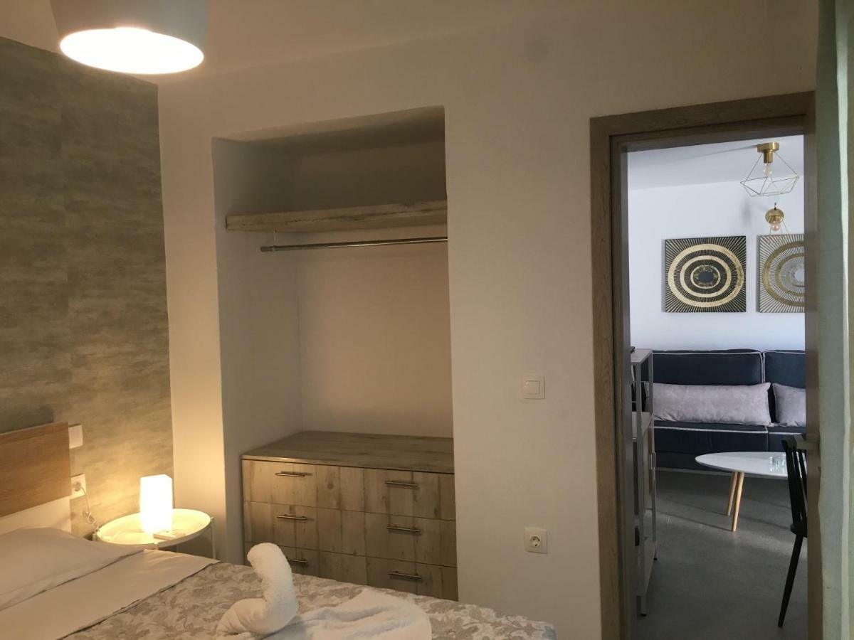 Villakia Katerina Lipsi Bagian luar foto